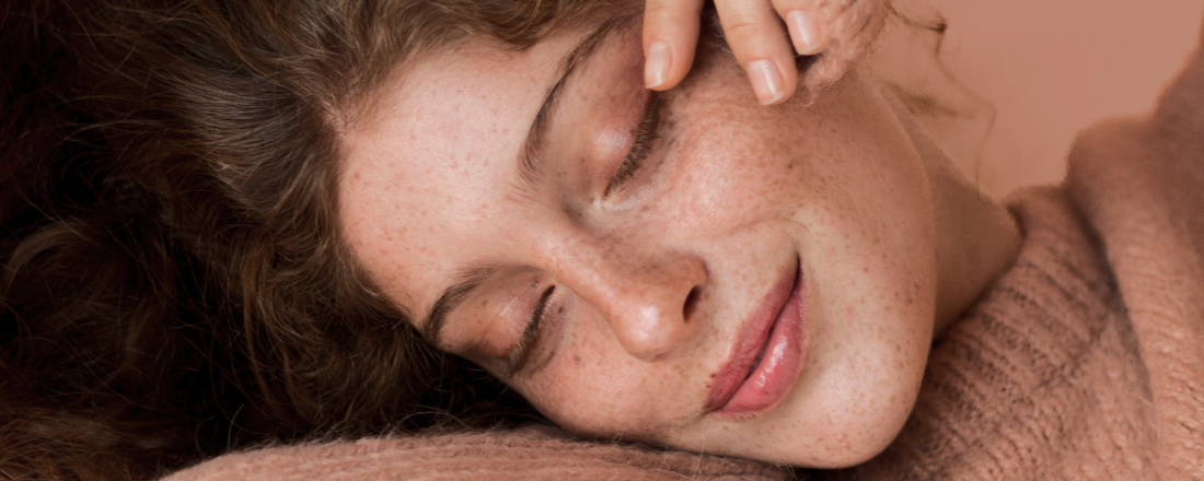 5 Būtiniausi Odos Priežiūros Produktai Rudens Sezonui